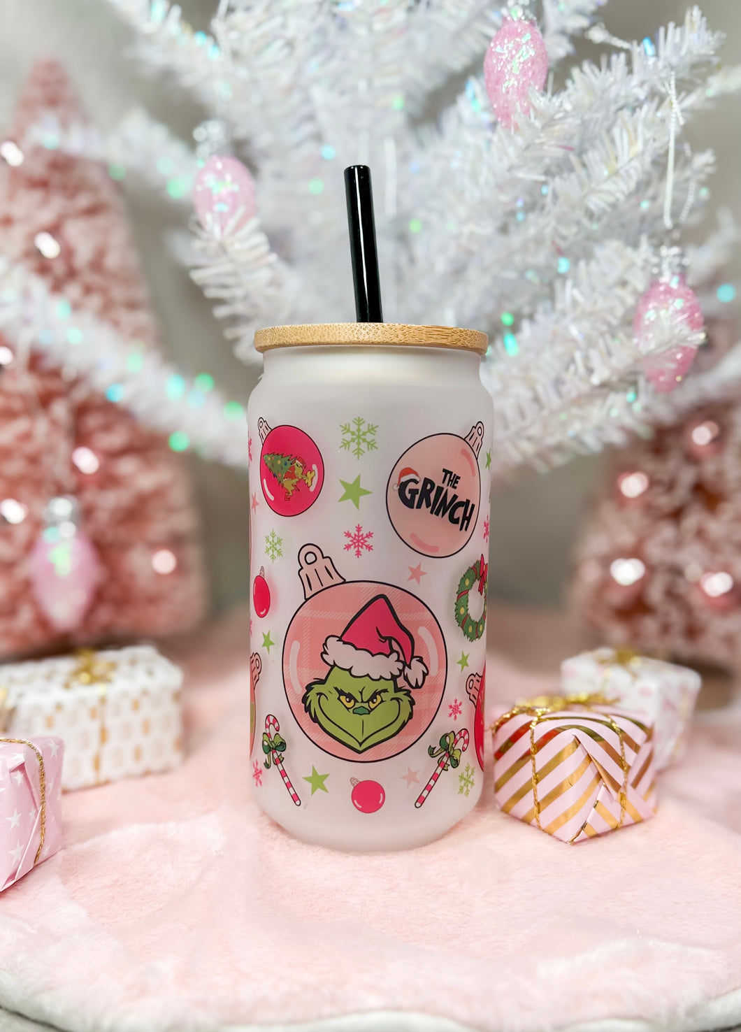 Grinch Ornaments Glass Cup